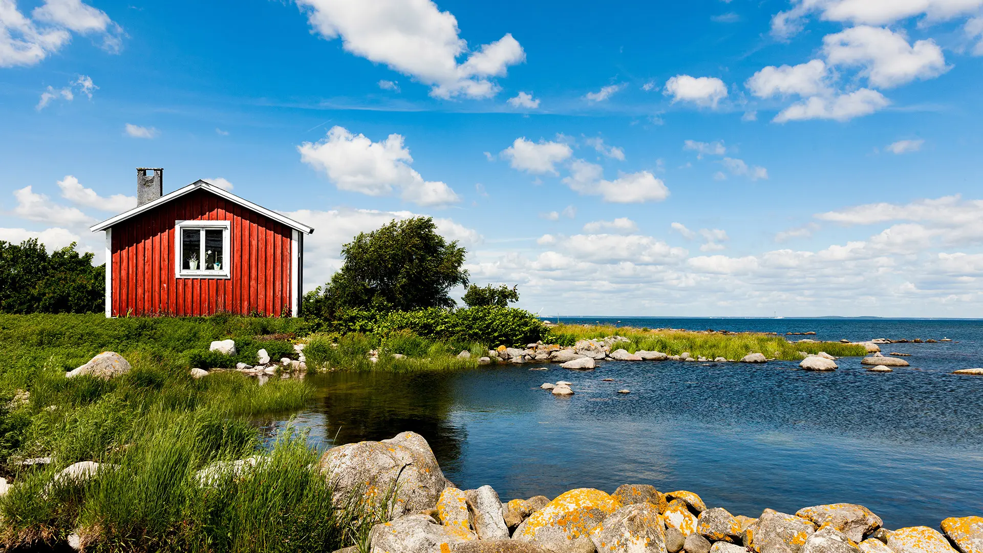 Red house near lake Sweden