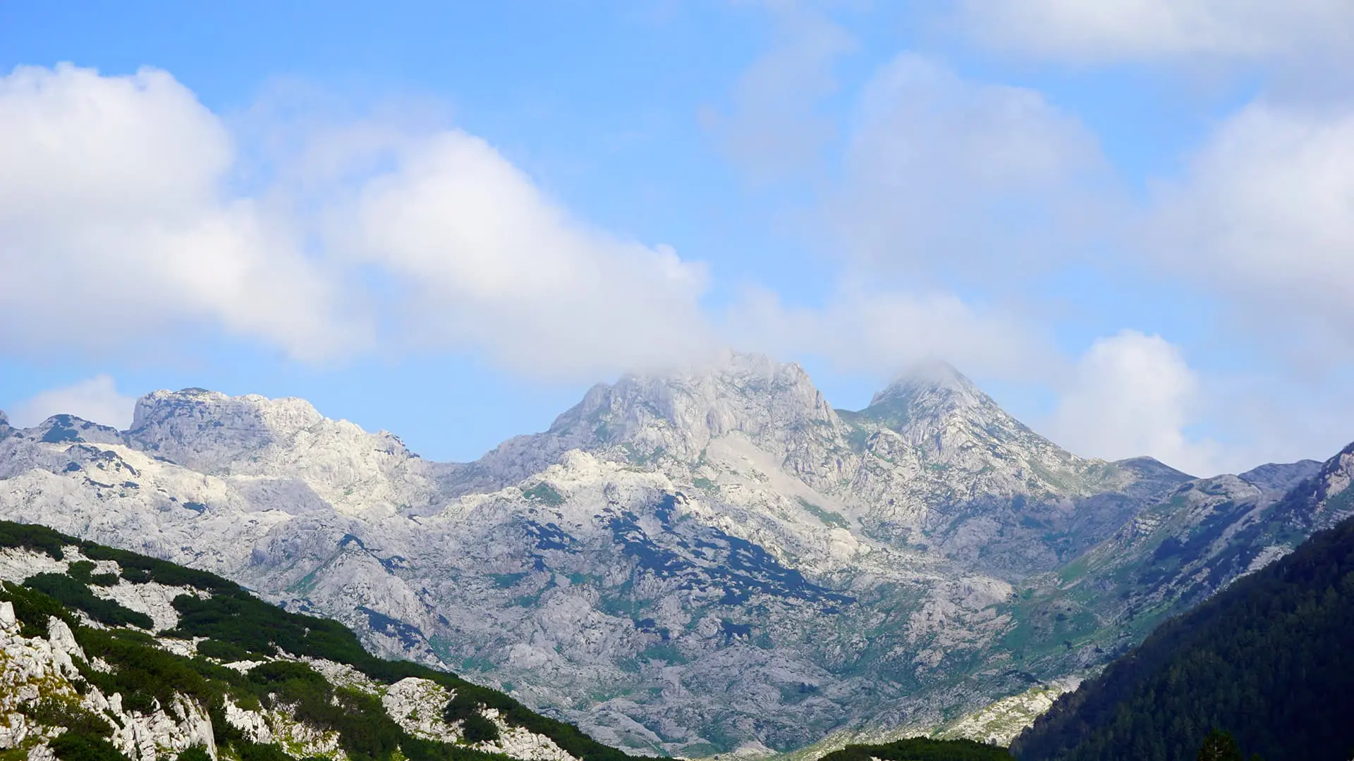 Panoramic view of mountain landscape