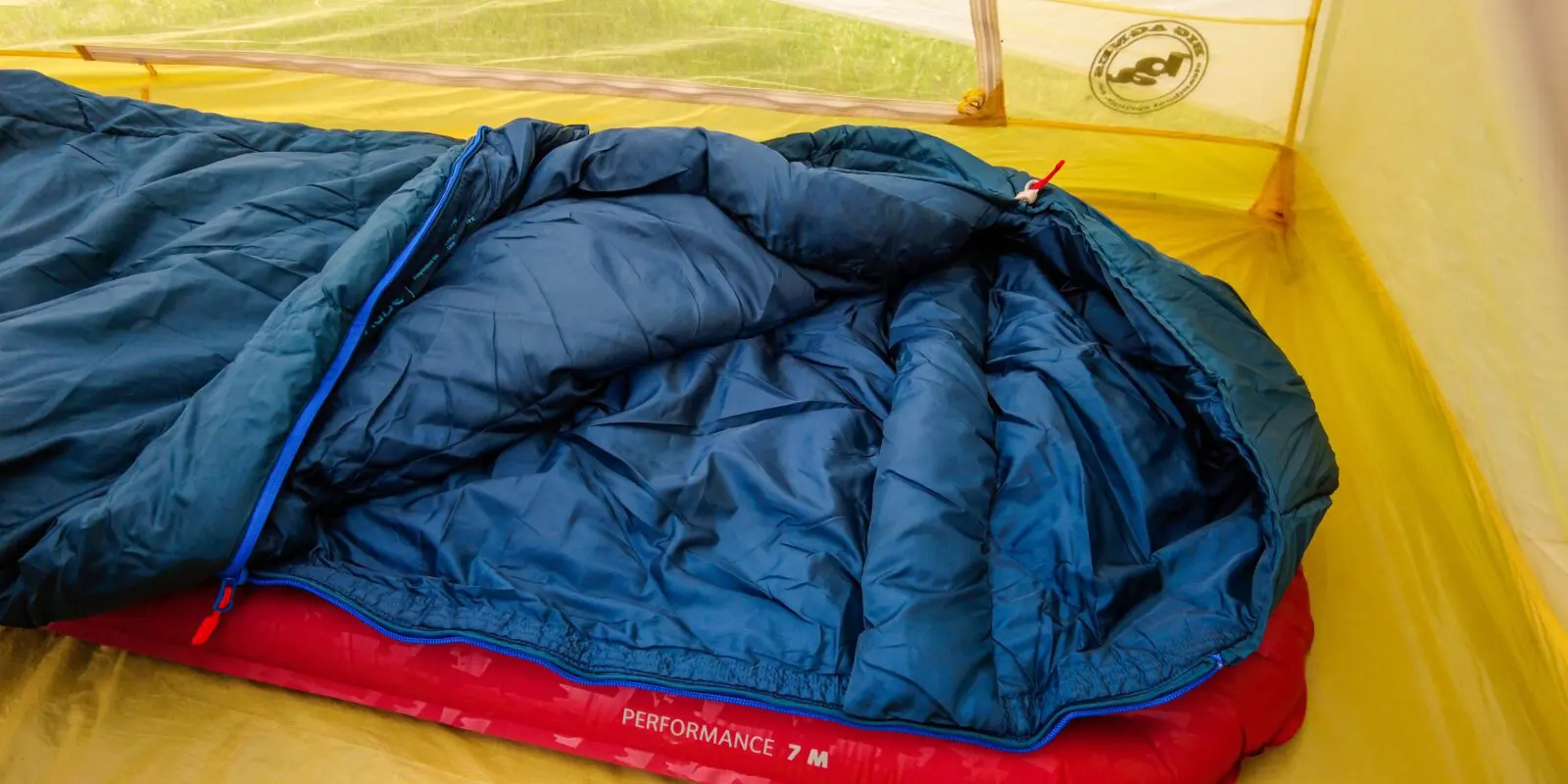 Vaude sleeping bag opened in a tent