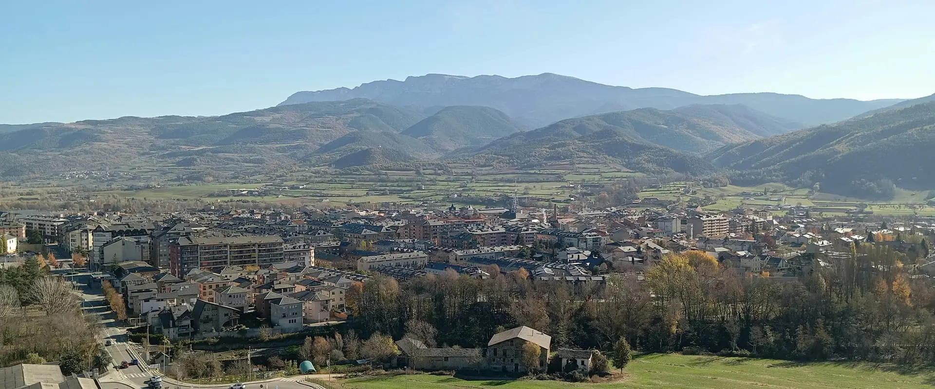 Town of La Seu d'Urgell with mountains in background