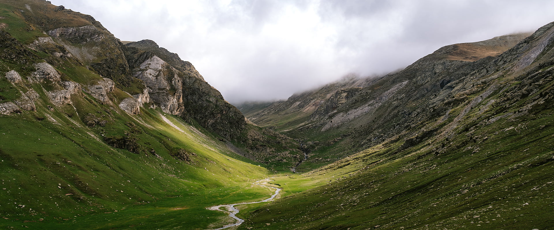 mountain valley in de Catalan pyrenees