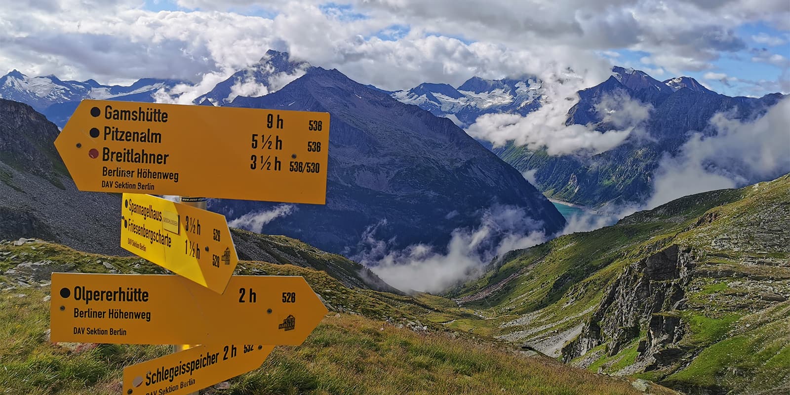 trail makers on the Berliner Höhenweg in Austria