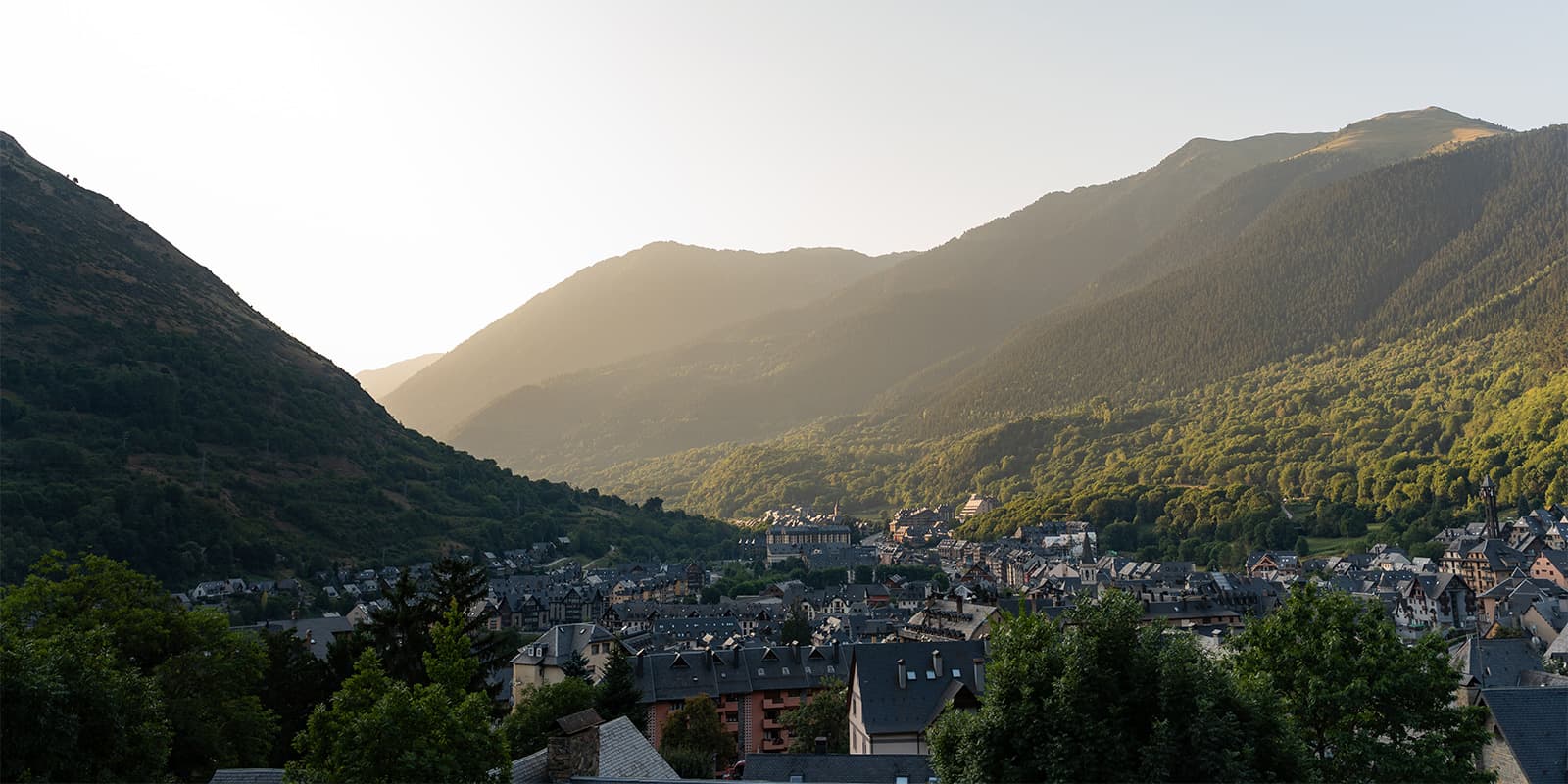 sunrise in Viela in the Aran valley