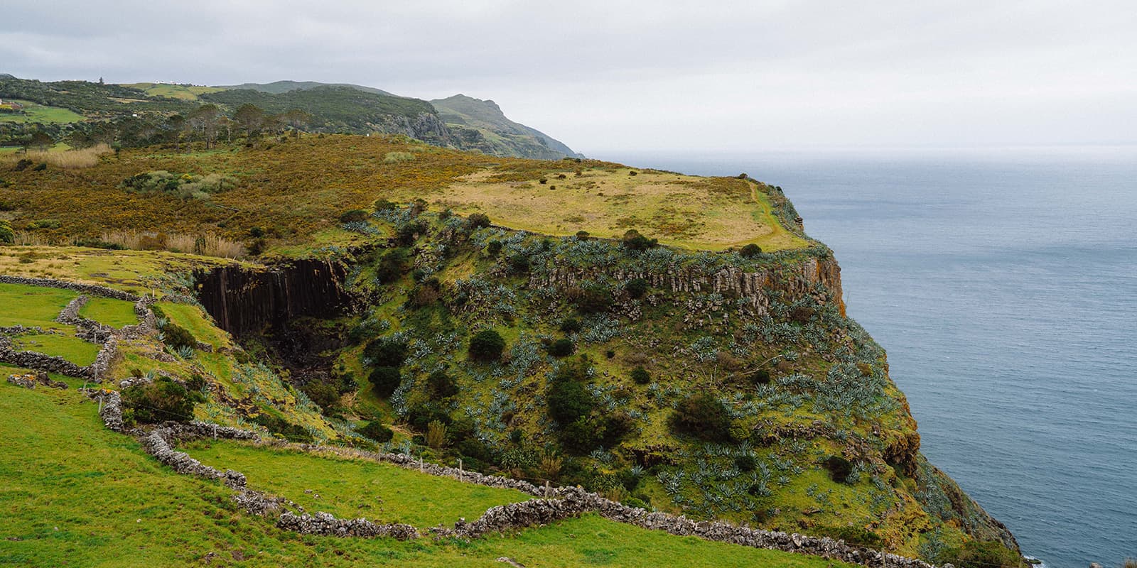 coastline on the GR01 Santa Maria hiking trail